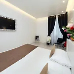 La Maisonnette Tritone Trevi Apartman